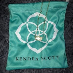 Pearl Kendra Scott Necklace with gold chain